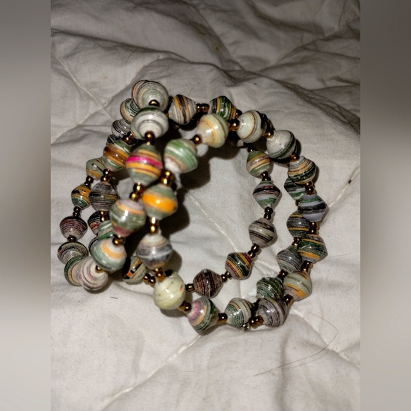 Wrap around beaded bracelet - Picture 4 of 4